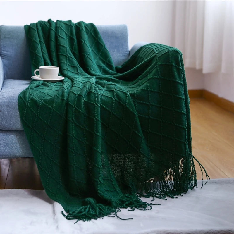 Cozy White Boho Chunky Knit Throw Blanket - Luxuriously Soft & Travel-Friendly 10