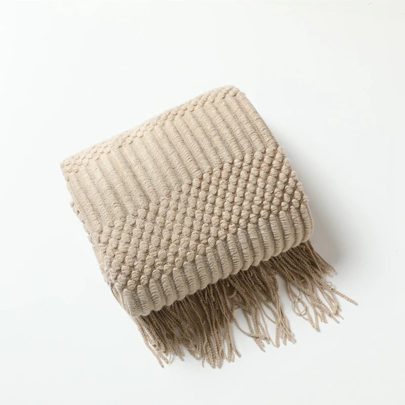Cozy White Boho Chunky Knit Throw Blanket - Luxuriously Soft & Travel-Friendly 16