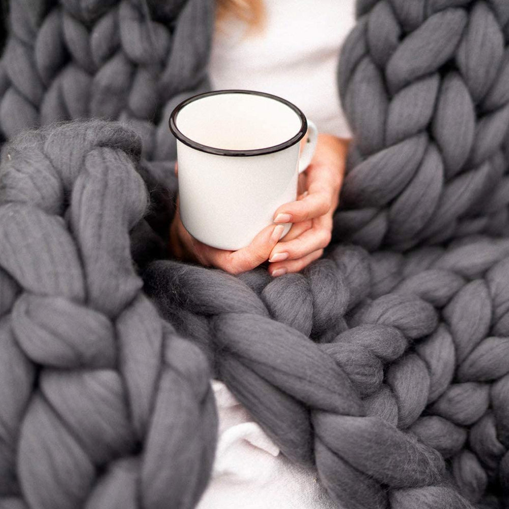 1000g Super Chunky Yarn - Soft Thick Chunky Wool Yarn for Knitting & Crocheting Projects 11