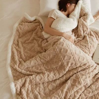 Cozy Thick Winter Lambswool Blanket - Ultra-Soft, Machine Washable, Plush Comfort 3