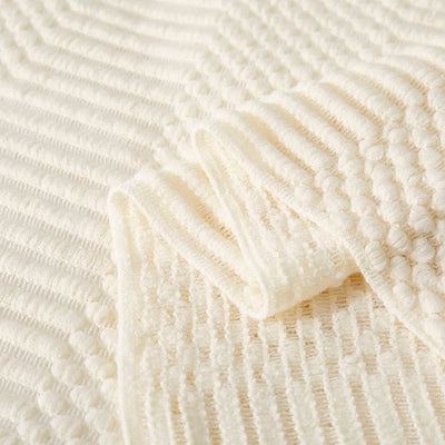 Cozy White Boho Chunky Knit Throw Blanket - Luxuriously Soft & Travel-Friendly 2